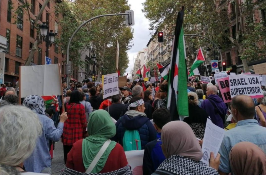  Ισπανία: Ο πρωθυπουργός Σάντσεθ στηρίζει τις διαδηλώσεις υπέρ της Παλαιστίνης