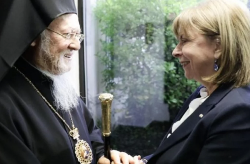  Ευχές για τη νέα χρονιά αντάλλαξαν η Σακελλαροπούλου και ο Οικουμενικός Πατριάρχης Βαρθολομαίος