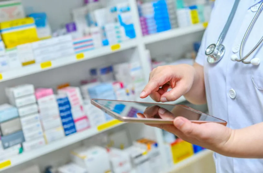  Φαρμακευτικός Σύλλογος Αττικής: Δεν ευθύνονται οι φαρμακοποιοί για τις αυξήσεις στα φάρμακα