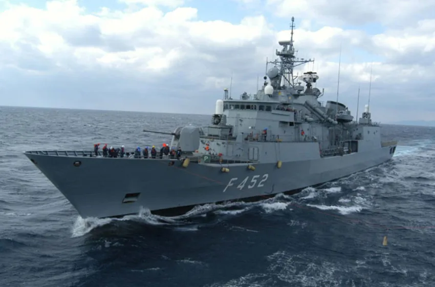 Καταγγελίες για μαζικές παραιτήσεις στην φρεγάτα “Ύδρα” που ετοιμάζεται για Ερυθρά- Διαψεύδει το πολεμικό ναυτικό