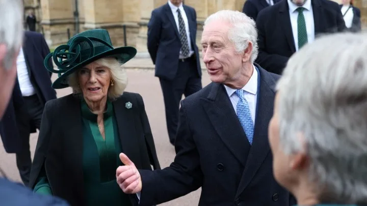  Κάρολος: Τι συμβολίζει το πράσινο χρώμα που επέλεξαν μέλη της βασιλικής οικογένειας