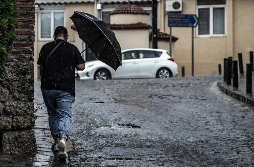  Κακοκαιρία “ΑΤΕΝΑ”: Ιόνιο, δυτική Στερεά,  Πελοπόννησο τα φαινόμενα-Πού ήχησε το 112-Δείτε live πως θα κινηθεί