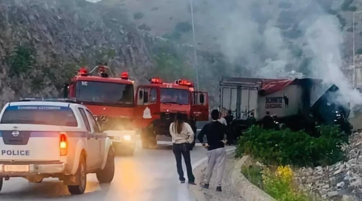  Αντιδήμαρχος Φλώρινας ο νεκρός σε τροχαίο με φορτηγό στη Τσαριτσάνη (vid)