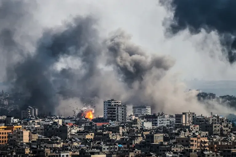  Νέα σφαγή στη Γάζα- Τουλάχιστον 73 νεκροί σε βομβαρδισμό στη Μπέιτ Λάχια