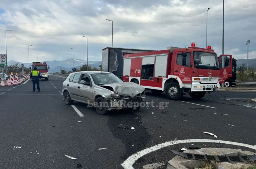  Λαμία: Νεκρός 54χρονος σε τροχαίο στον κόμβο της Αγίας Μαρίνας (εικόνες και βίντεο)