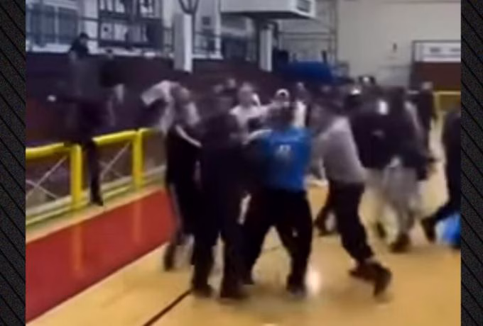  Ηράκλειο: Άγρια επεισόδια μεταξύ μαθητών σε σχολικό αγώνα μπασκετ – Διετής αποκλεισμός (vid)