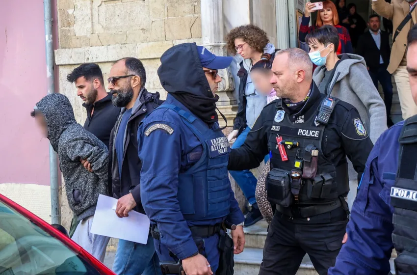  Εξαιρετικά κρίσιμες οι επόμενες ώρες για το τρίχρονο αγοράκι μετά τα φρικτά βασανιστήρια