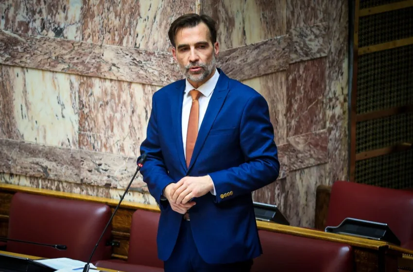  “Προσωπικές απόψεις”, παραιτήσεις και …ανέκδοτα