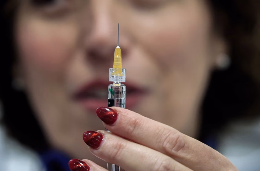  Εμβολιασμοί: Μειωμένοι κατά 40% σε σχέση με πέρσι για τη γρίπη-Πότε θα κορυφωθεί το επιδημικό κύμα
