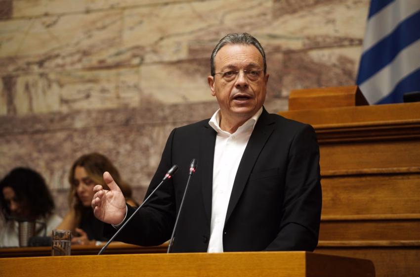  Φάμελλος: Κάλεσμα στις προοδευτικές δυνάμεις για συσπείρωση γύρω από την υποψηφιότητα Κατσέλη