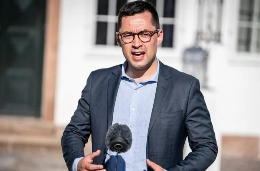  Ο Γροιλανδός πρωθυπουργός δηλώνει “έτοιμος” να μιλήσει με τον Ντόναλντ Τραμπ