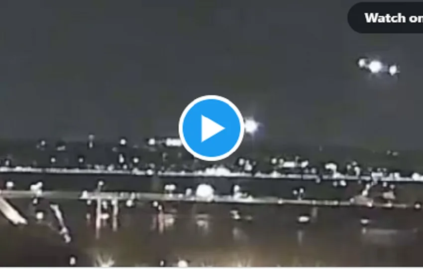  Η στιγμή της σύγκρουσης του αεροσκάφους με το στρατιωτικό ελικόπτερο στην Ουάσιγκτον