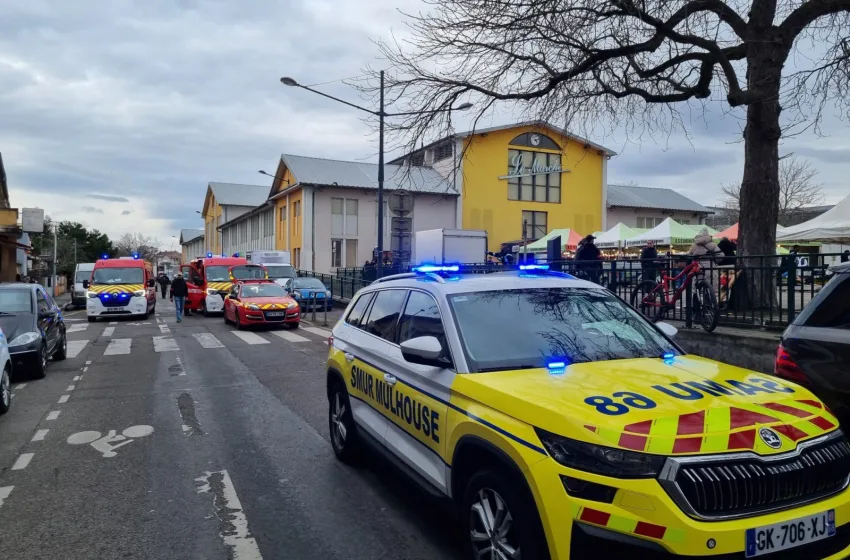  Μακρόν: Πράξη ισλαμικής τρομοκρατίας η επίθεση στη Μυλούζ