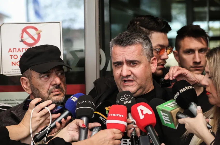  Πλακιάς σε Τριαντόπουλο: “Γιατί δεν λες να πάμε κατευθείαν στο φυσικό δικαστήριο”