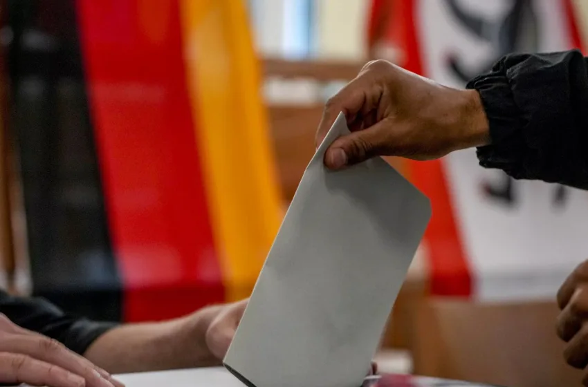  BBC για Γερμανία: Εκλογές ορόσημο και υψηλού κινδύνου- Η ανάλυση της ακροδεξιάς- ΗΠΑ και ΕΕ παρακολουθούν στενά