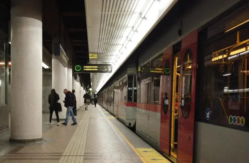  Βιέννη: Τρομοκρατική επίθεση σε σιδηροδρομικό σταθμό απέτρεψαν οι αρχές – Συνελήφθη 14χρονος Τούρκος