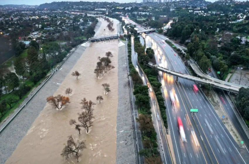  Καλιφόρνια: Προειδοποίηση για την ισχυρότερη καταιγίδα- Εντολές εκκένωσης