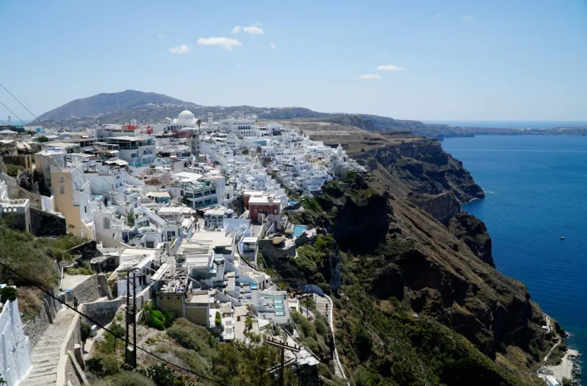  Σεισμοί στη Σαντορίνη: Σε επιφυλακή οι αρχές -Έκτακτες συσκέψεις-Μέτρα και σε Ανάφη, Ίο, Αμοργό 