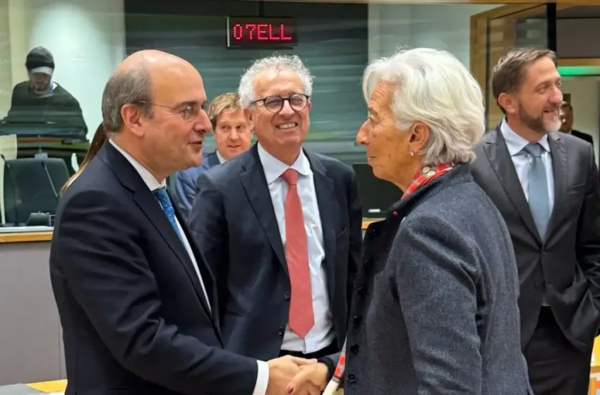  Χατζηδάκης στο Eurogroup: Η Ευρώπη πρέπει να αντιδράσει με ενότητα, σοβαρότητα και ταχύτητα