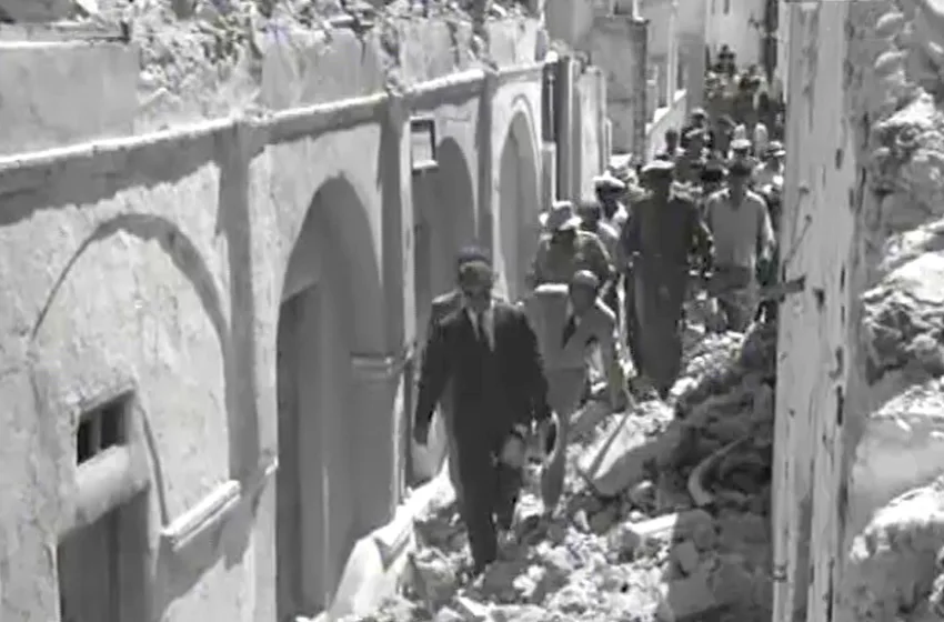  Τι συμβαίνει στη Σαντορίνη/ Η σεισμική έξαρση μπορεί να προκαλέσει μεγάλο σεισμό;- Οι ειδικοί εξηγούν- Η καταστροφή του 1956 (εικόνες)