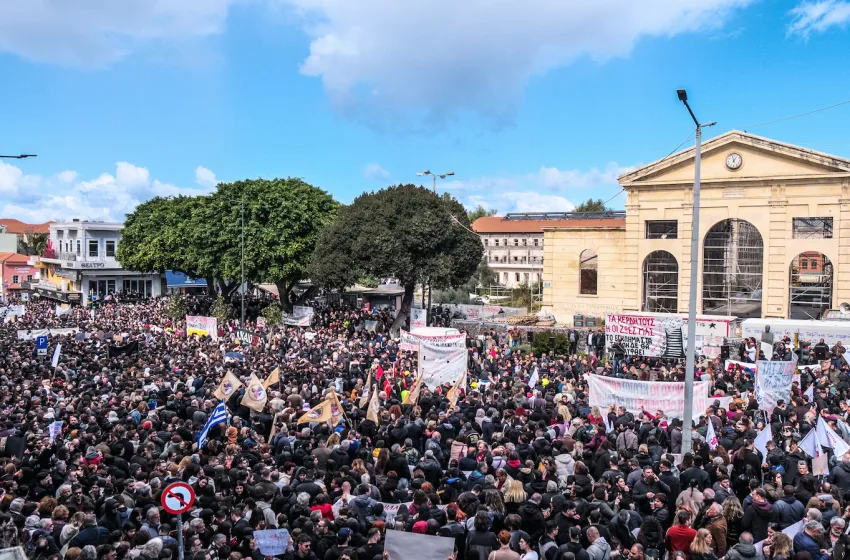  Συλλαλητήριο για τα θύματα της τραγωδίας των Τεμπών και στα Χανιά
