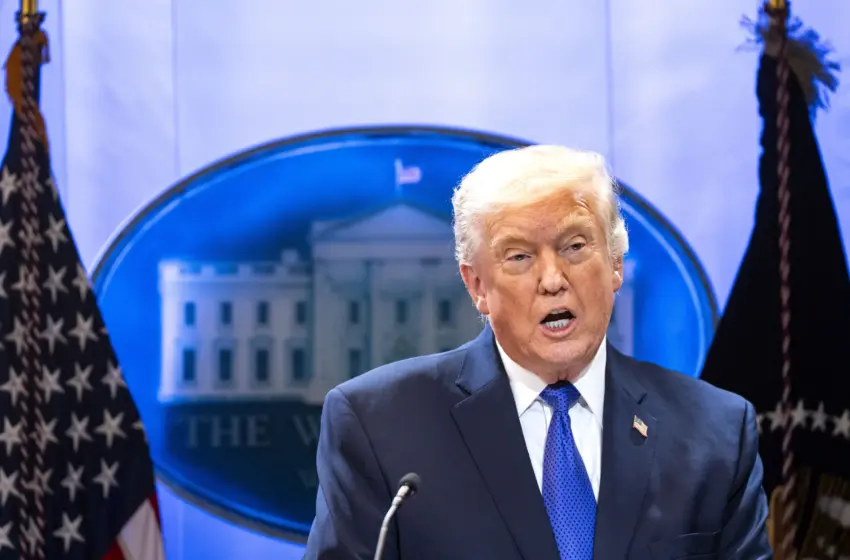  NBC: Τι οδήγησε τελικά στην απόφαση Τραμπ για στρατιωτική επέμβαση στο Ιράν