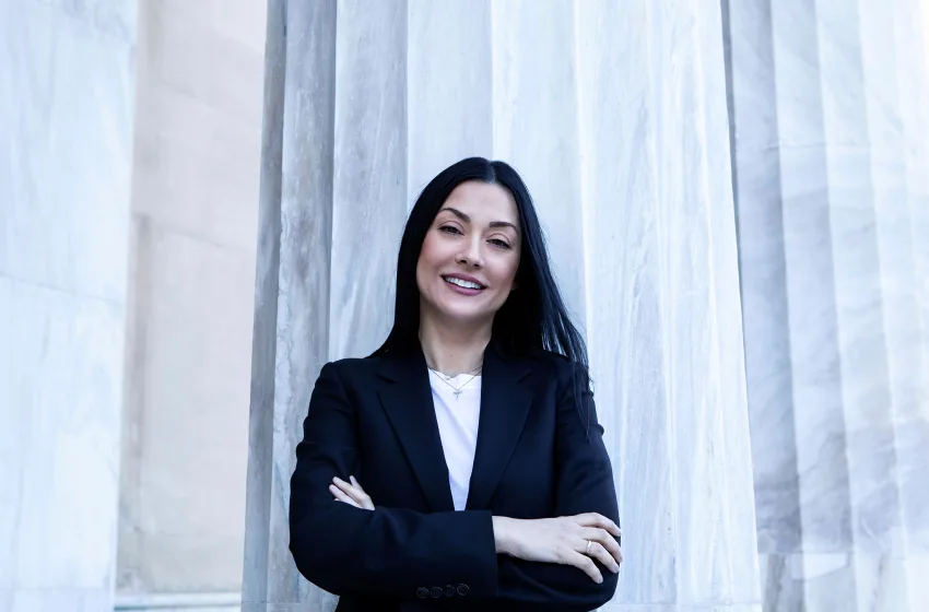 Γιαννακοπούλου στο libre: Στη διεύρυνση δεν συμπεριλαμβάνονται όσοι καθύβρισαν και πλήγωσαν το ΠΑΣΟΚ