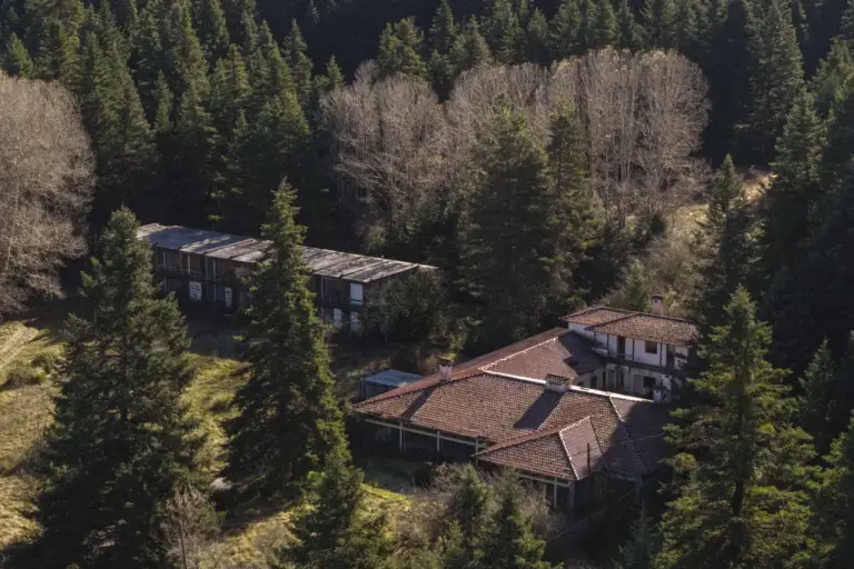 ΕΤΑΔ: Ηλεκτρονικός διαγωνισμός για την αξιοποίηση του “Ξενία Βυτίνας”